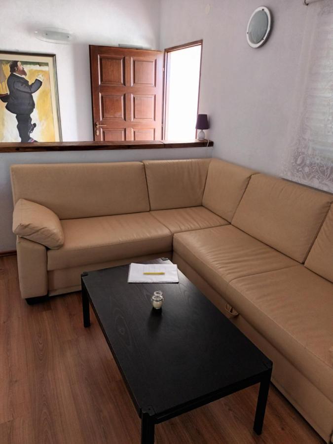 Apartmani Sikic מטינה מראה חיצוני תמונה