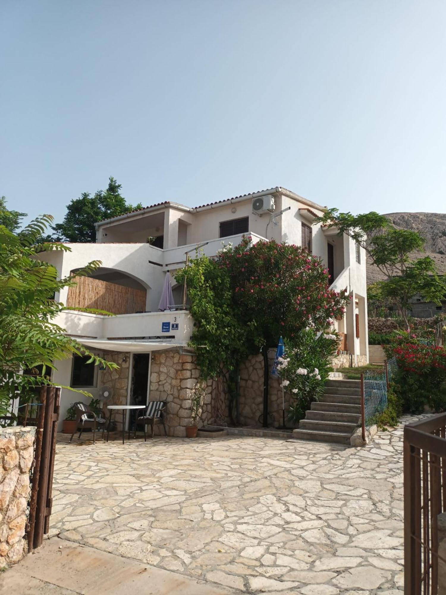 Apartmani Sikic מטינה מראה חיצוני תמונה