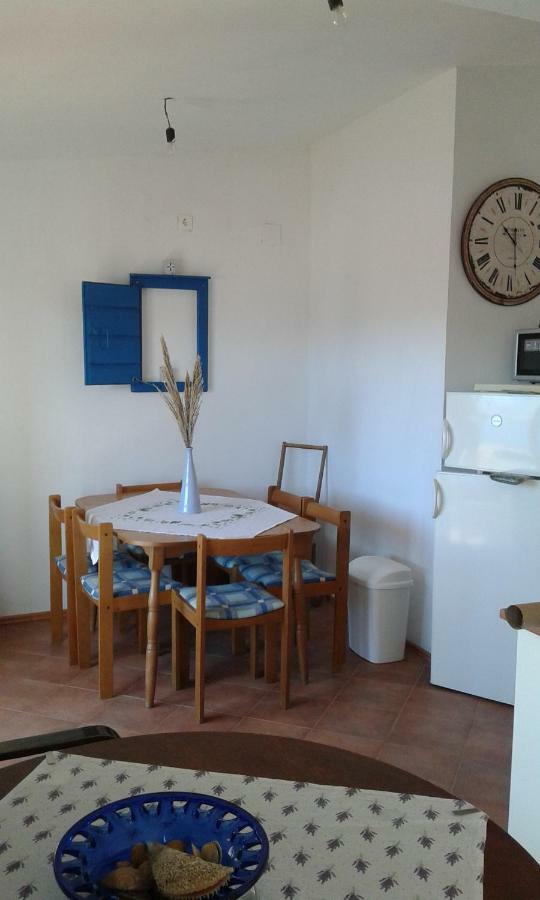 Apartmani Sikic מטינה מראה חיצוני תמונה